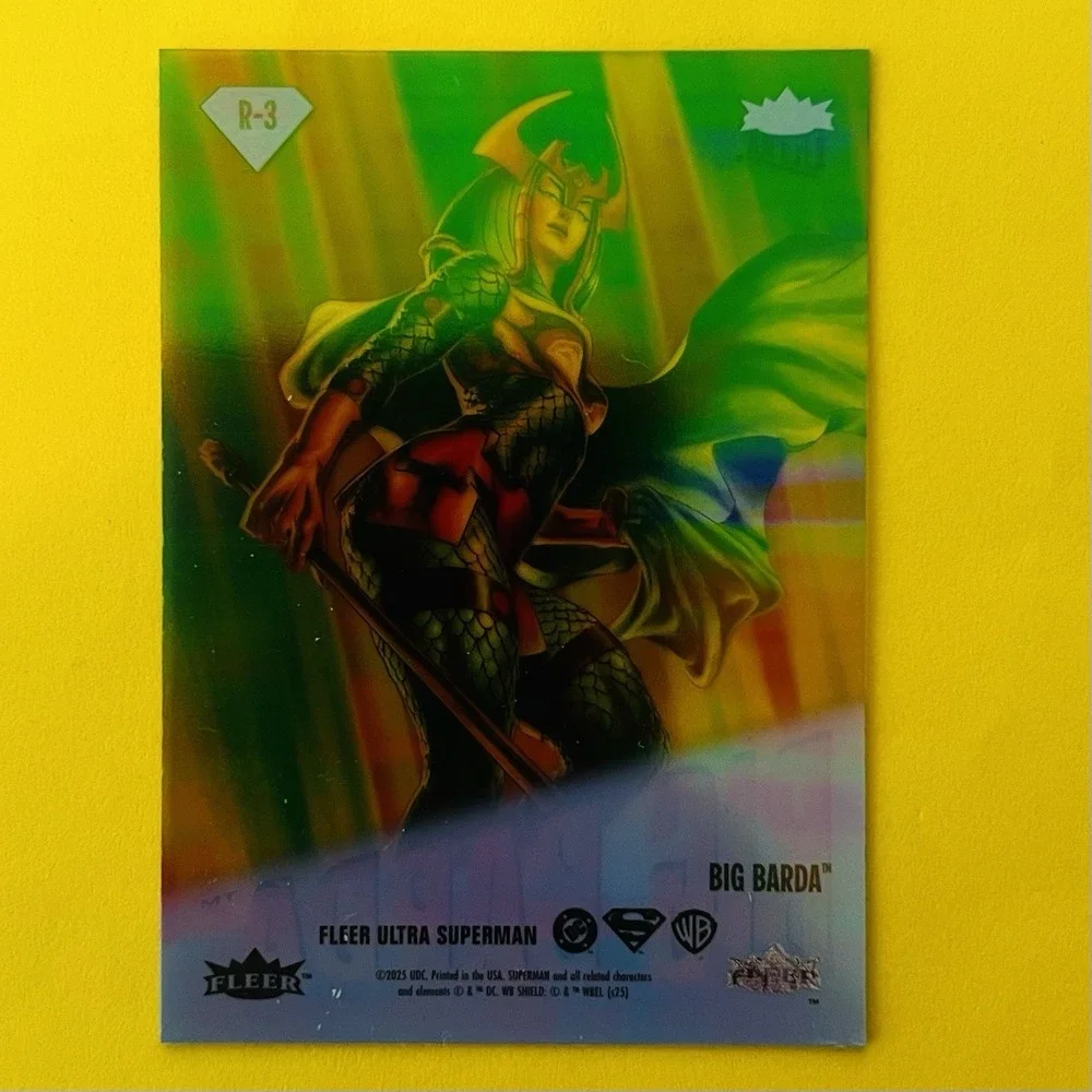 2025 Fleer Ultra Superman Big Barda R-3 Retro Acetate Insert‎ DC Comics